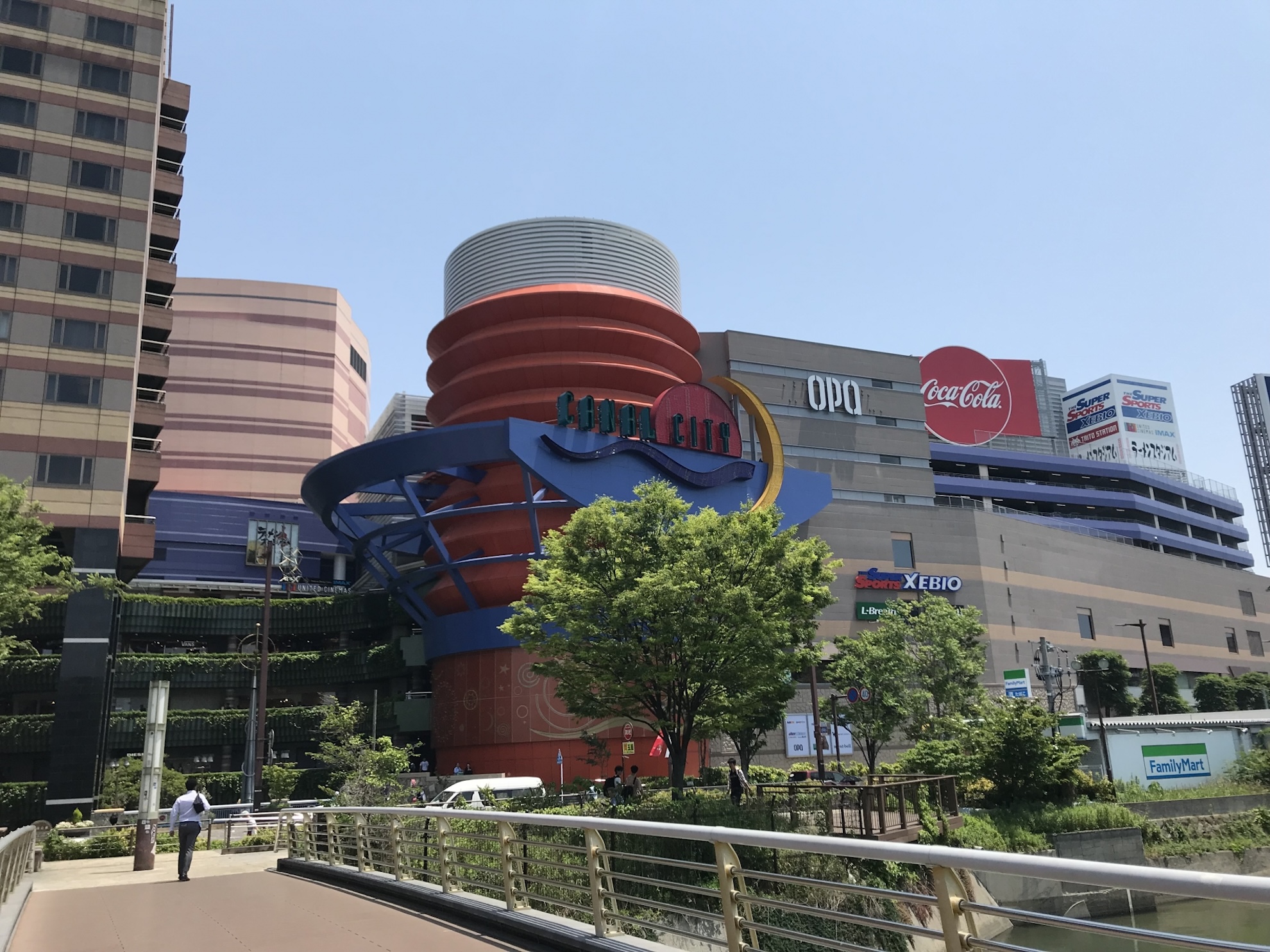 fukuoka_canalcity